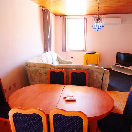 Apartment Piranhe Eksteriør billede