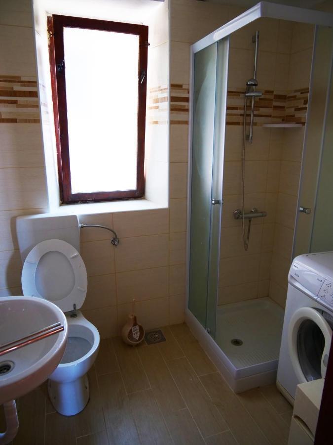Apartment Piranhe Eksteriør billede